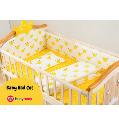 Baby_crib_with_side_bumpers