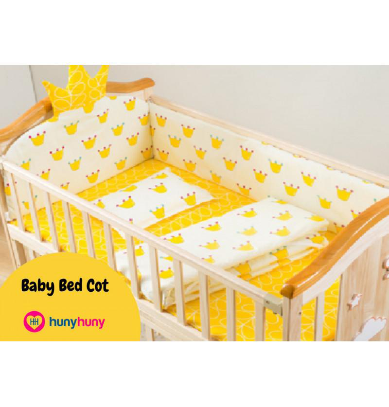 Baby_crib_with_side_bumpers